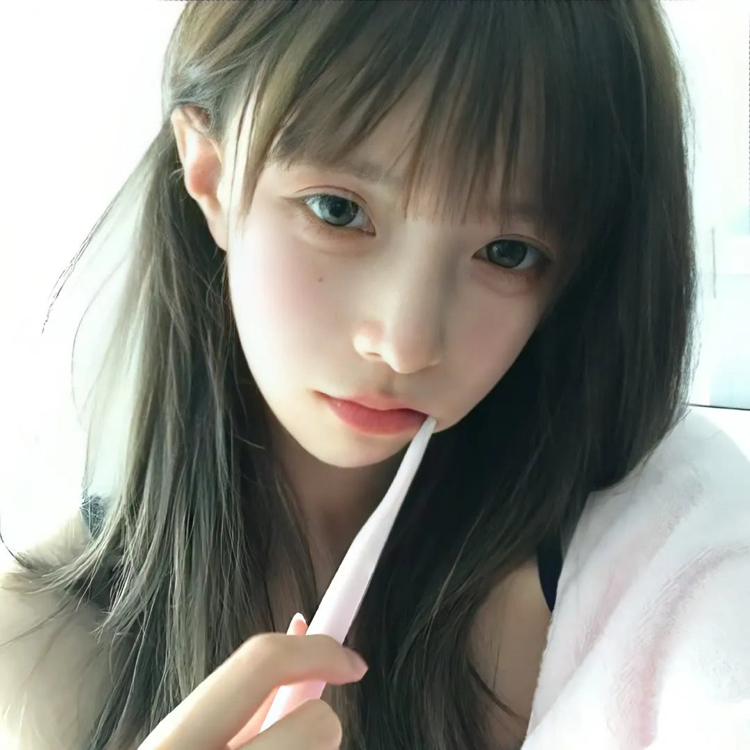 小姐嬉春